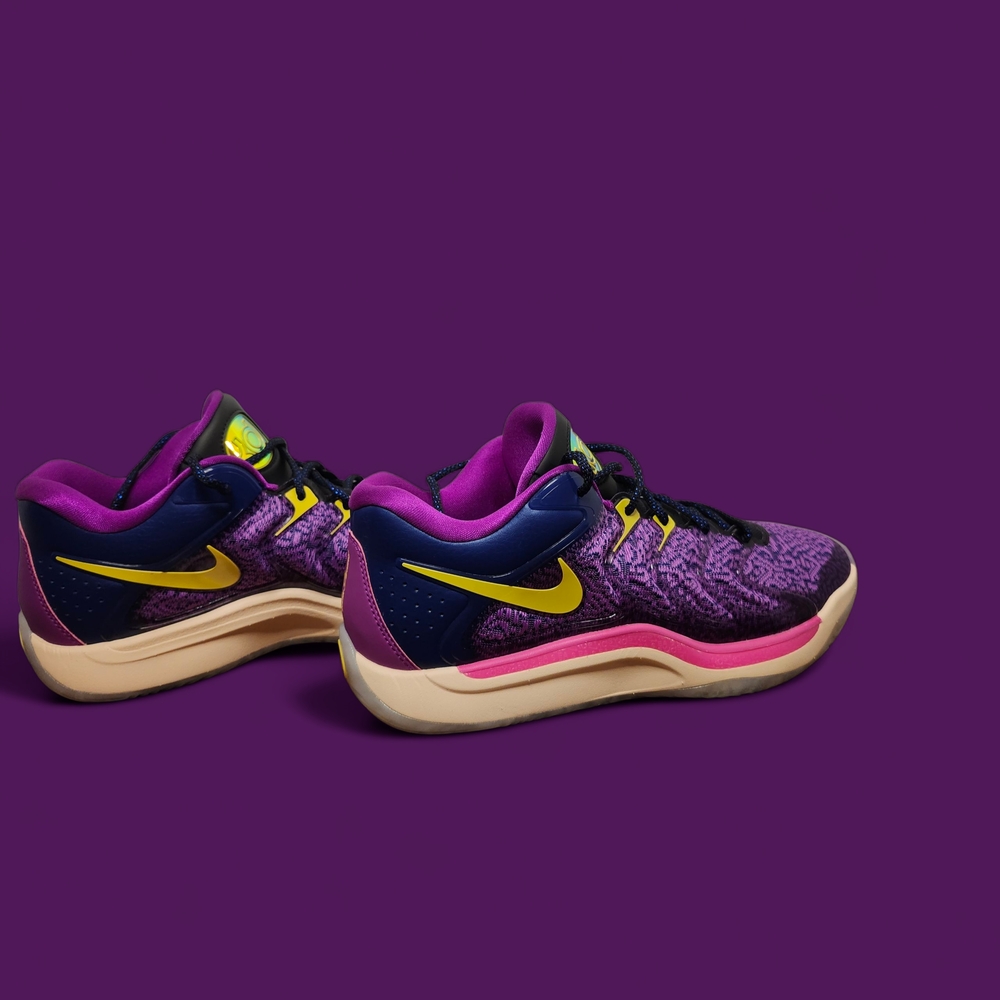 Nike KD 17 Travel Ball Shoes Brand New